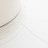 Bobine de fil blanc de surjetage – Image 2